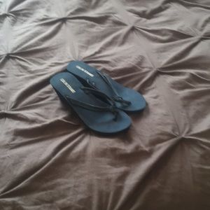 Flip flops